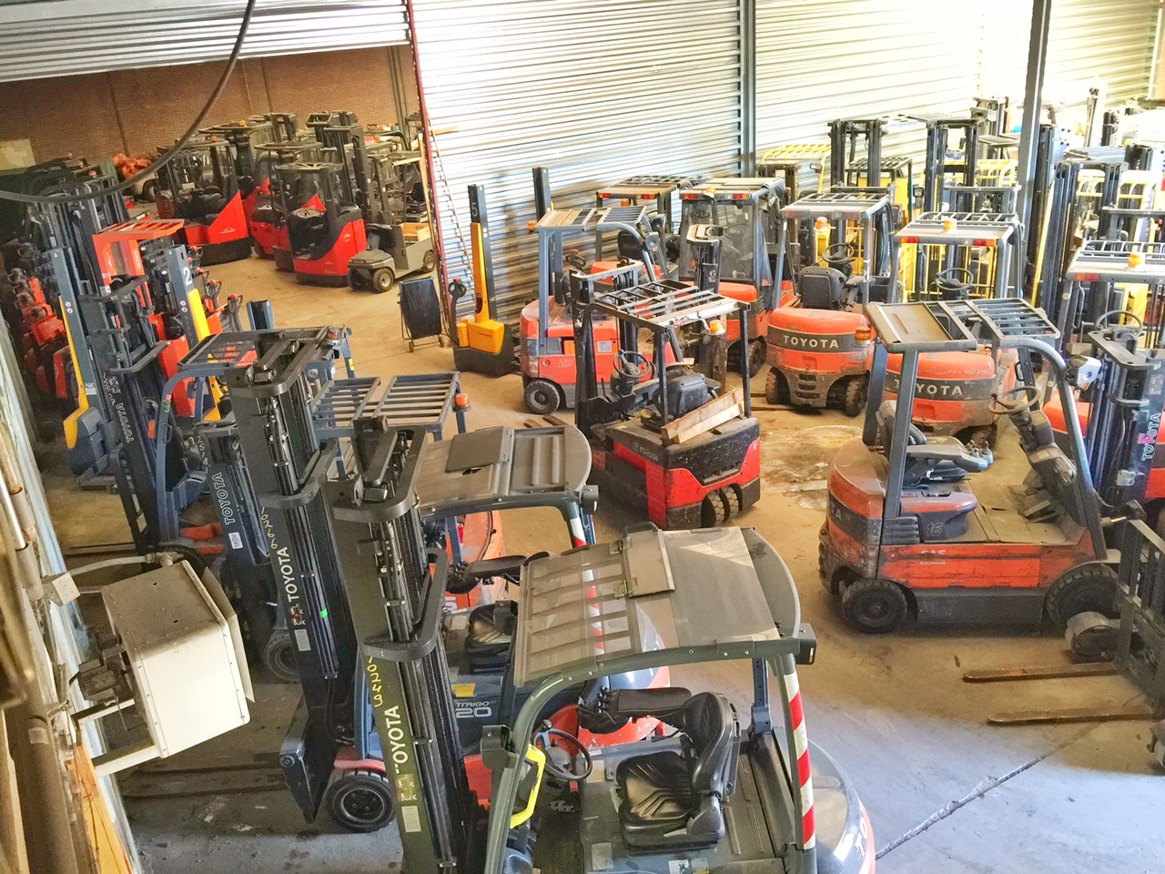 Van den Bosch vorkheftrucks B.V. undefined: zdjęcie 6