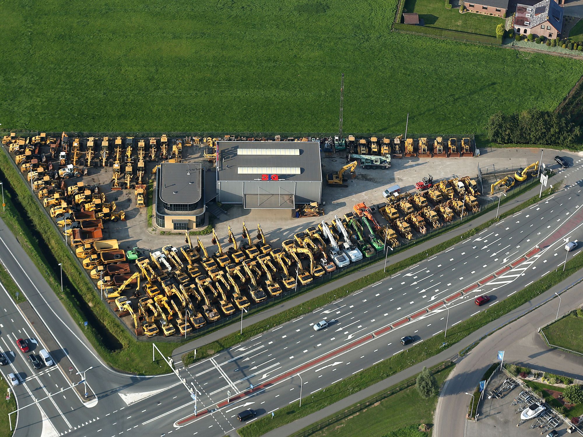 Big Machinery B.V. undefined: zdjęcie 2
